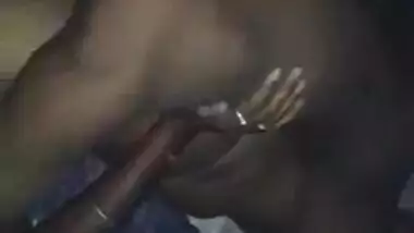 Naked tamil aunty illegal pundai fucking video