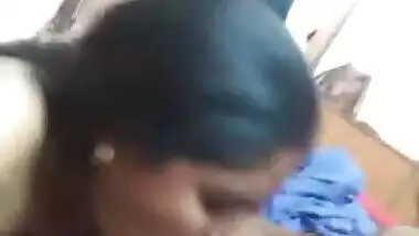 Indian couple naughty sex play on cam