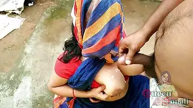 Maid In Blue Saree Suck Owner Dick In Backyad Outdoor He Cum On Her Big Boobs