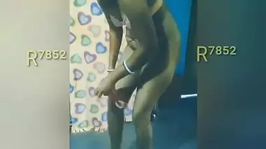 Bhabhi Getting Nude After Bath Infront Of Her Lover And Oil Massage
