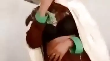 Beautiful Pathan Girl Showing Boobs