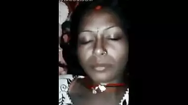 Sexy village aunty having a home sex video
