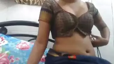 Lal mirchi sexy video busty indian porn at Hotindianporn.mobi