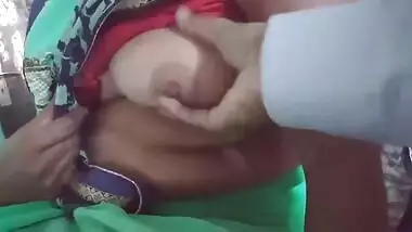 Woman fulfills Indian man's XXX request letting touch sexy tits