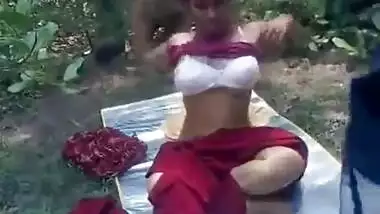 Desi Indian students fucking at open place