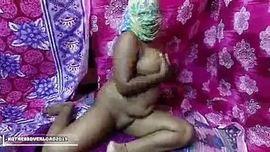 Indian Horny Chubby Big Boobs Wife Masturbate