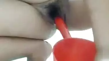 Desi village bhabi Masturbating