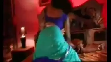 aunty in blue saree with hubby