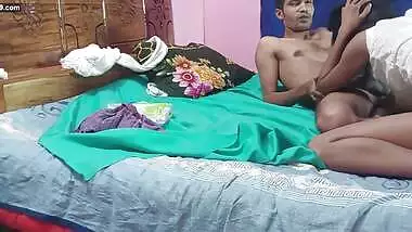 Amateur MMF Threesome Amezing Fuck Bengali college At home