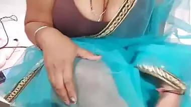 India Married Mature Aunty