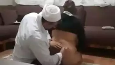 Muslim Matured Uncle Play lover Ass