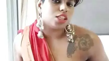 Horny Tamil Girl Showing Boobsa nd Pussy (Updates)