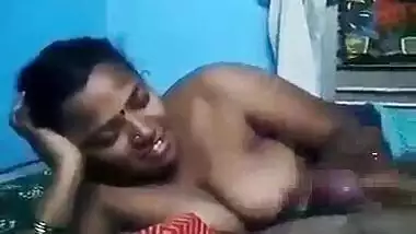 First Blowjob Experience Of Busty Tamil Aunty