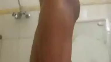 Some exposing of indian Pussy
