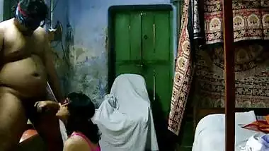 Indian porn video of saree desi bhabhi hot blowjob masti