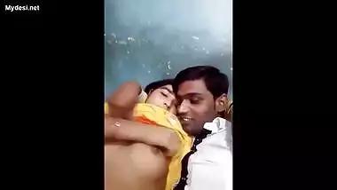 desi lovers hot smooching boobs pressing